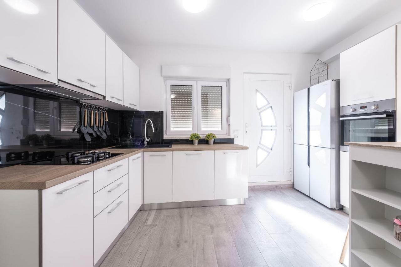 M&M Apartment Dubrovnik Bagian luar foto